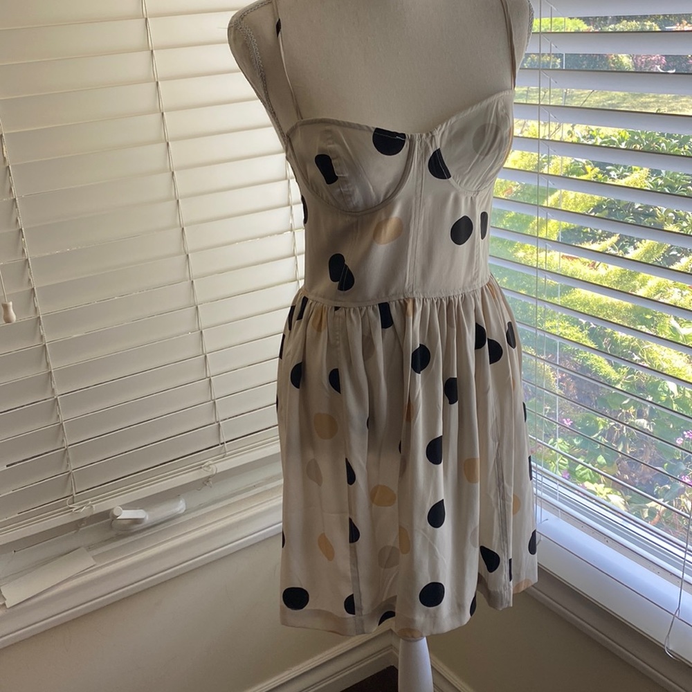 Light Silky Corset Dress Brand: SUNNER - size medium